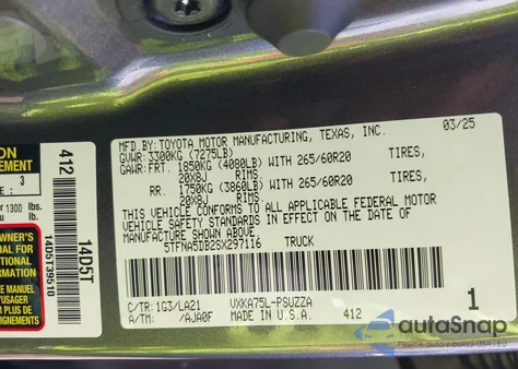 2025 Toyota Tundra Platinum 4Wd z USA, uszkodzony, nr VIN 5TFNA5DB2SX297116